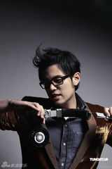 幻灯图：周杰伦首登美丽佳人杂志封面