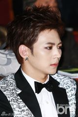 组图：朴基雄M.pire等出席韩流大奖颁奖典礼