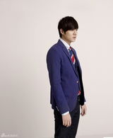 高清组图：韩星李敏镐时尚男装写真帅气感性