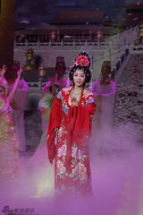 组图：京剧青年电视大赛 陈思思杨贵妃扮相登场