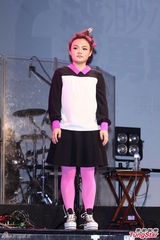 组图：郭采洁季欣霈助阵徐佳莹个唱掀可爱高潮