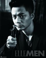 高清图：段奕宏杂志写真玩转秋冬复古 展现潮男气质