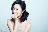 组图：张馨心俏丽写真尽显娇美可爱