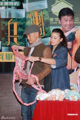 组图：廖碧儿为影响收视叫屈 获汪明荃郑嘉颖声援