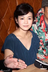 组图：郑元畅陈妍希因戏结缘 投资餐厅当老板