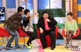 组图：戎祥生前与妻上《康熙》被曝常宿醉
