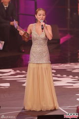 组图：容祖儿九夺劲歌金曲歌后 林峰获最受欢迎