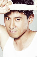 组图：钱泳辰最新写真展其硬汉型男魅力