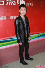 组图：万绮雯无惧绯闻王李思捷 怕自己会长胖