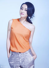 组图：《陆贞传奇》主演李雯雯新写真俏皮灵动