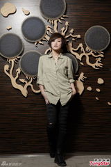 组图：何韵诗谈梅艳芳 感激放心里无需仪式