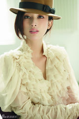 组图：张俪变猫女郎展极致女人诱惑