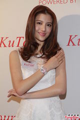 组图：宣萱认离开无线身价升 拒演雷同角色