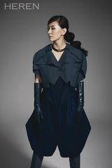 组图：韩星李美淑拍杂志写真 尽展神秘高傲气质