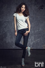 高清组图：“成人礼”朴志胤拍写真显熟女风情