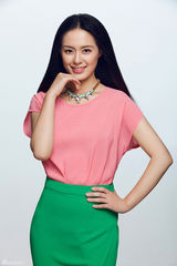 组图：王力可初冬写真暖流般甜美可人