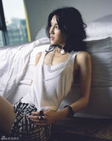 高清图：陈燃VOGUE大片曝光 妩媚性感展露女人心 