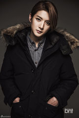 高清组图：韩团NU'EST冬季写真大秀美少年范儿