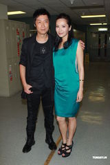 组图：马浚伟郭羡妮录制电视节目《大厨出马》