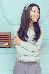 组图： 陈思诺写真淡雅清新 美丽不失大气