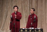 组图：德云社举行高峰专场 郭德纲于谦登场捧哏