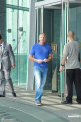 组图：李玟犹太仪式婚礼曝光 老公酒店外见媒体