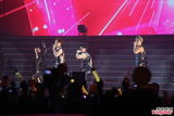 组图：韩国男团神话香港开唱 打造视听盛宴