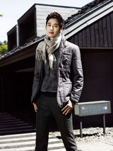 高清组图：韩星金载沅高尔夫写真 秀时尚型男魅力