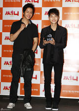 高清图：崔智友李泰兰赵权等众星助阵韩片VIP首映