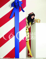 高清图：韩星尹胜雅时尚大片 寻找共同的夏日回忆