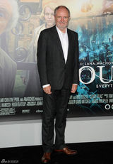 组图：《云图》好莱坞首映 贝瑞性感周迅素雅亮相