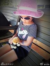 组图：高晓松全家美国度假 娇妻爱女比基尼出镜