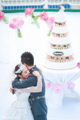 独家：直击刘璇王弢浪漫海上婚礼 新人深情拥吻