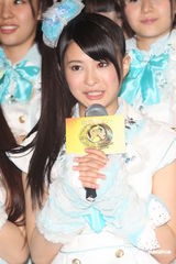 组图：AKB48旋风抵台出席金曲奖 迷倒一票宅粉丝