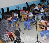 组图：杨澜阳光基金公益行盘点