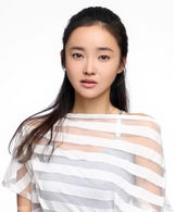 组图：杨梅拍夏日写真造型清爽动人