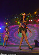 组图：世模小姐比基尼总决赛 长腿纤腰黄金比例