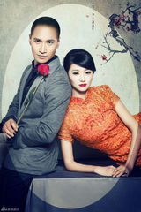 组图：何晟铭情人节大片玩穿越 揽古今三美艳福不浅