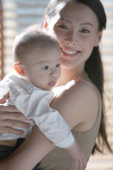 组图：梁洛施与李泽楷恩爱旧照 两人从未公开现身