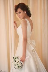 高清组图：叶一茜宣传新歌 新娘大片幸福洋溢