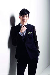 组图：路宏时尚写真曝光 彰显阳光型男魅力