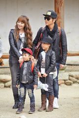 组图:《人生第一次》小沈阳钟丽缇领衔温暖升级