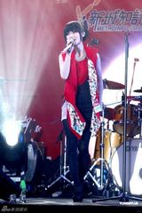 组图：“新城I DO音乐会”开唱 阿Sa(蔡卓妍)侧田陈伟霆献唱