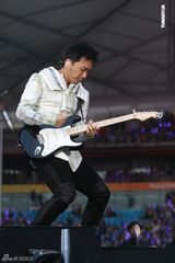 组图：五月天鸟巢开唱十万歌迷共创奇迹