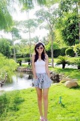 组图：张茆最新50张妩媚靓照 清纯白裙楚楚动人