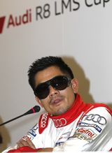 组图：郭富城参加某汽车上海站排位赛