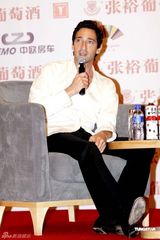 幻灯图：吕克-贝松常盘贵子等国际影人上海见媒体