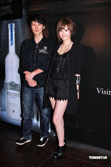 幻灯：孙耀威笑言自己酒品好 傅颖透露7月将发片