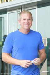 组图：李玟犹太仪式婚礼曝光 老公酒店外见媒体