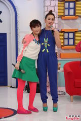 组图：李玟曝Selina高中遭甩 怒斥对方狼心狗肺